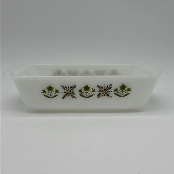 Anchor Hocking Other - Vintage Anchor Hocking 441 Fire-King Meadow Green Milk Glass Baking Dish - 1 Qt